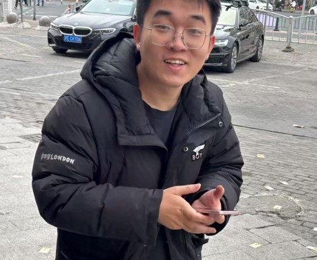 潘丁钰